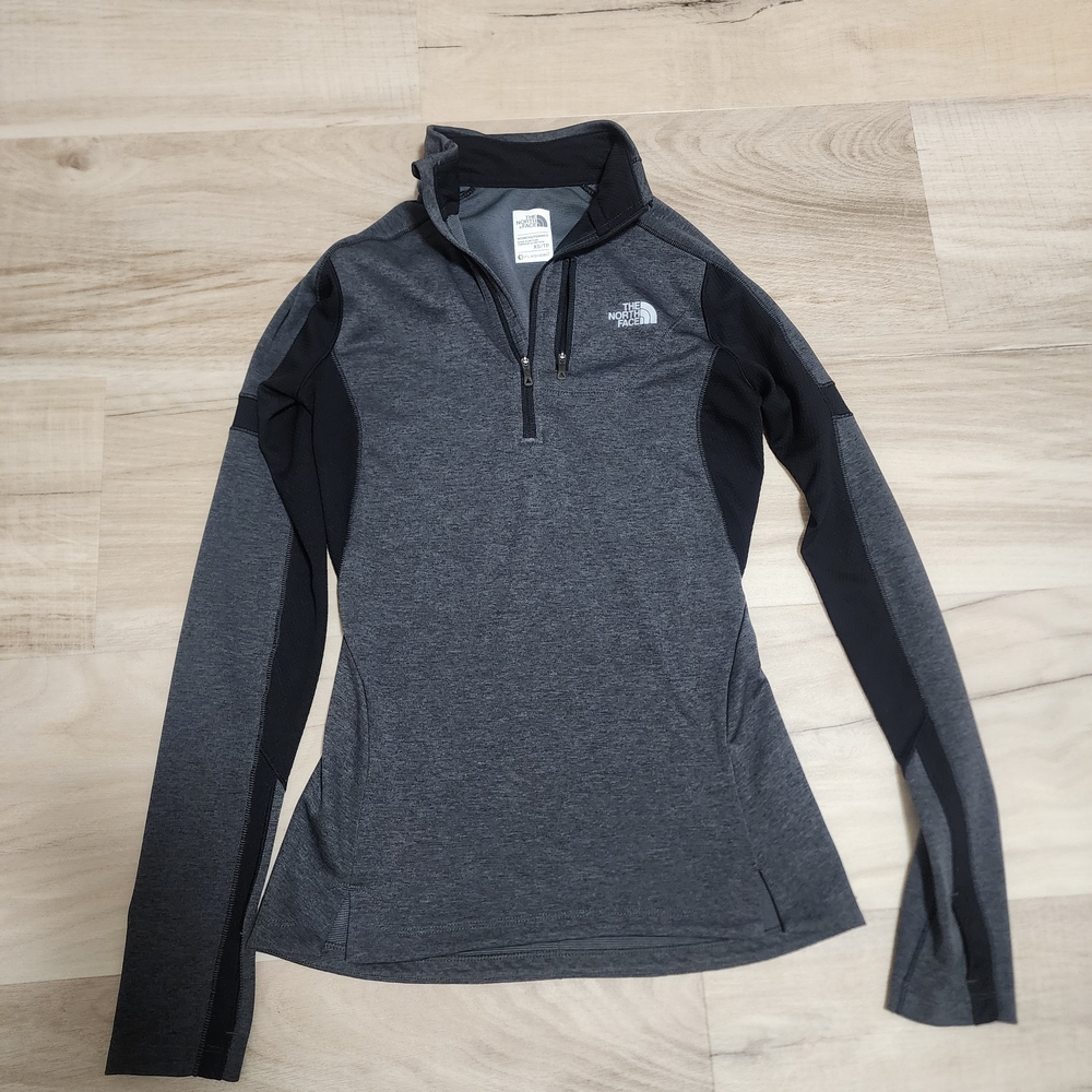 The North Face Women’s Long Sleeve Performance Top
